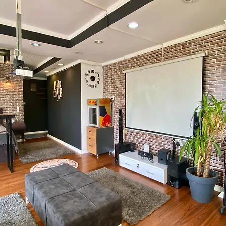 Apartamento Next To Hadrian's Gate & Oldtown In Center *
