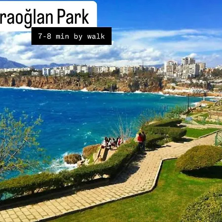 Next To Hadrian's Gate & Oldtown In Center Apartmán